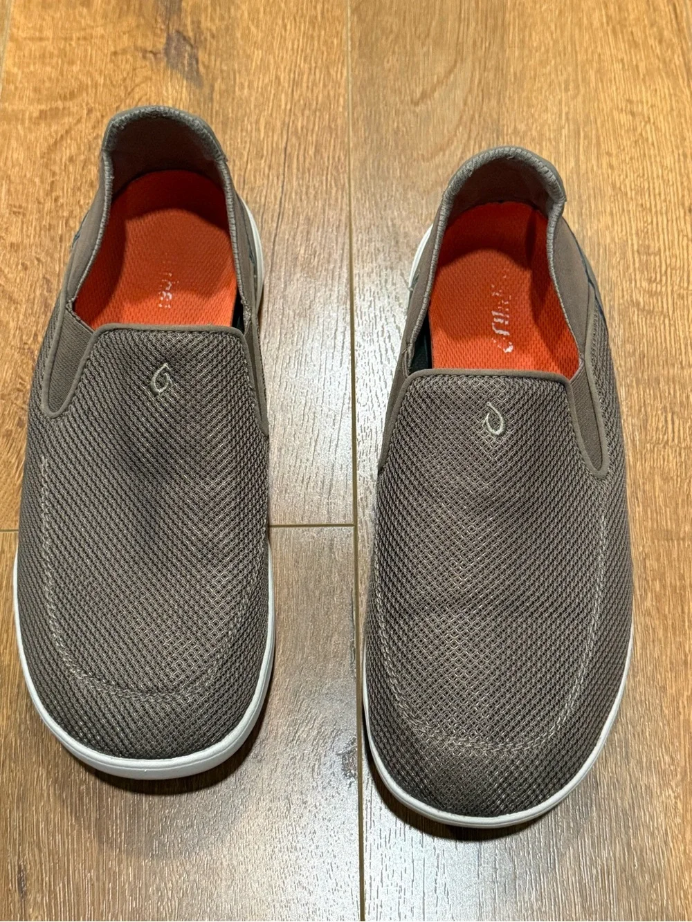 Olukai Nohea Pae Mens Size 10.5 Mustang Brown Comfort Slip On Loafers